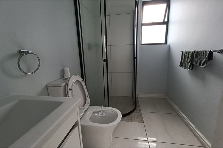 To Let 3 Bedroom Property for Rent in Sandown Western Cape
